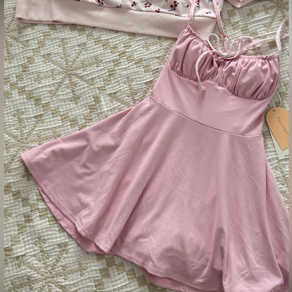 Pink Tie Front Twirl Dress from Blogilates - NWT szXS - Picture 8 of 8